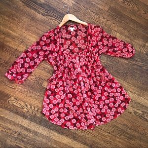 Red pattern tunic